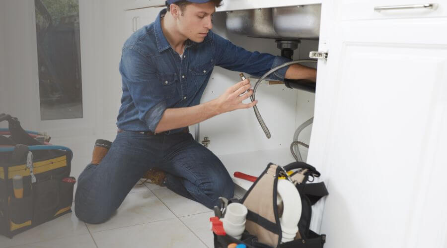 Burst Pipe Repair in Fluvanna, TX